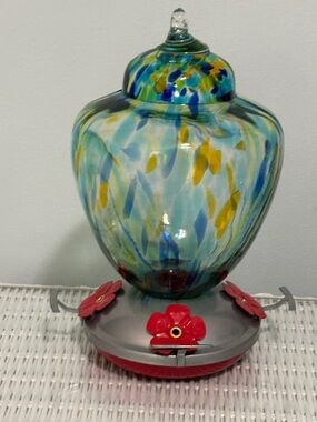 Handmade Blue/Green Chatoyant Glass Hanging Hummingbird Nectar Feeder
34oz.